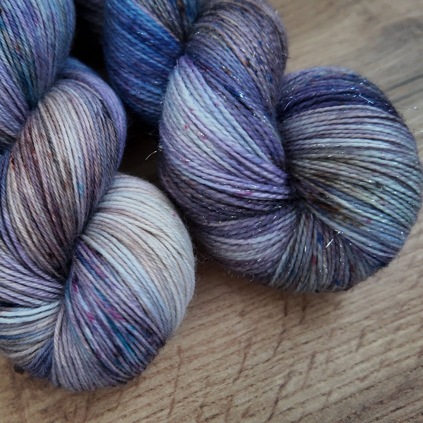 Echeveaux de laine teints à la main • Blueberry Muffins