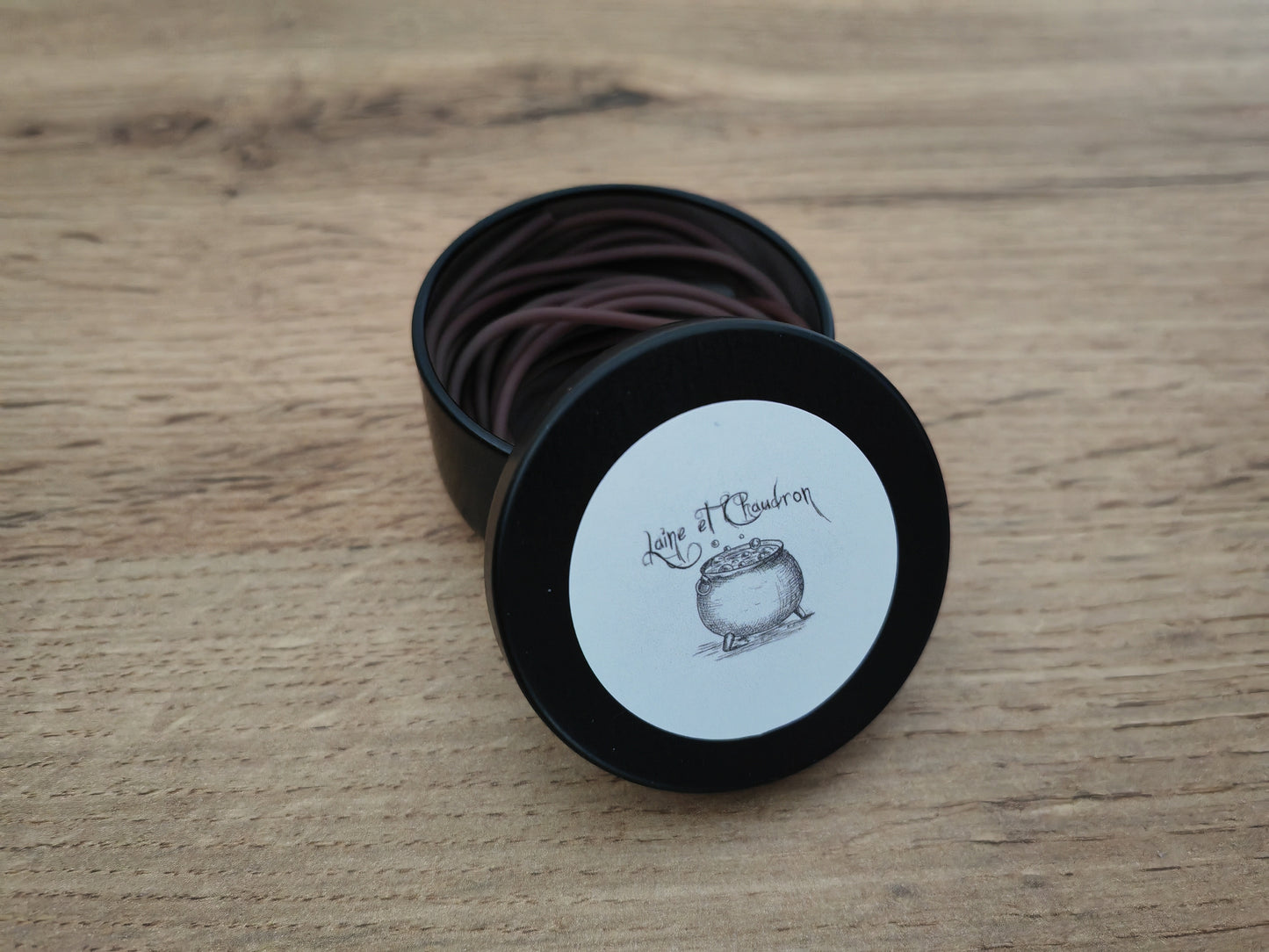 Fils de mise en attente • Chocolat