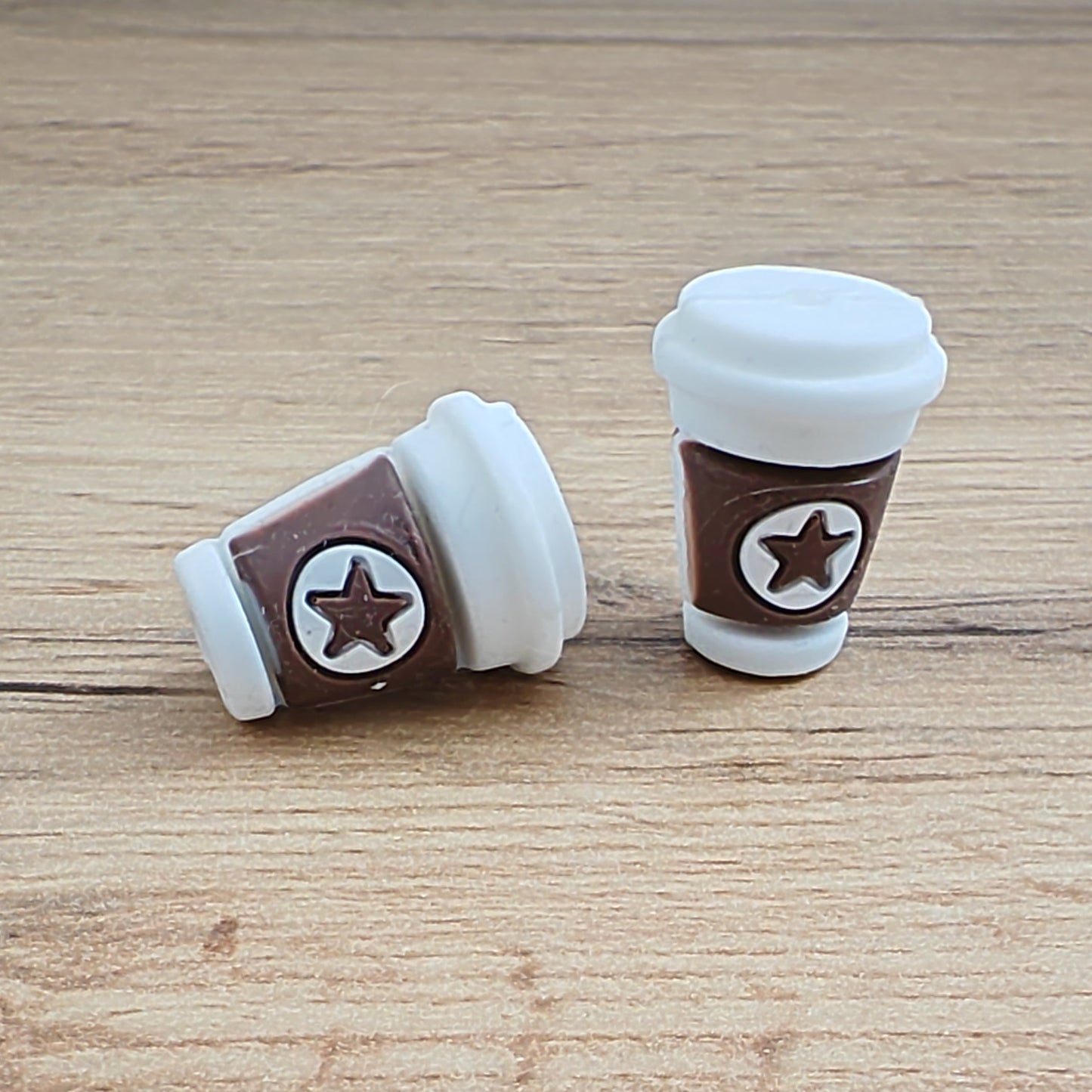 Embouts pour aiguilles • Mug café