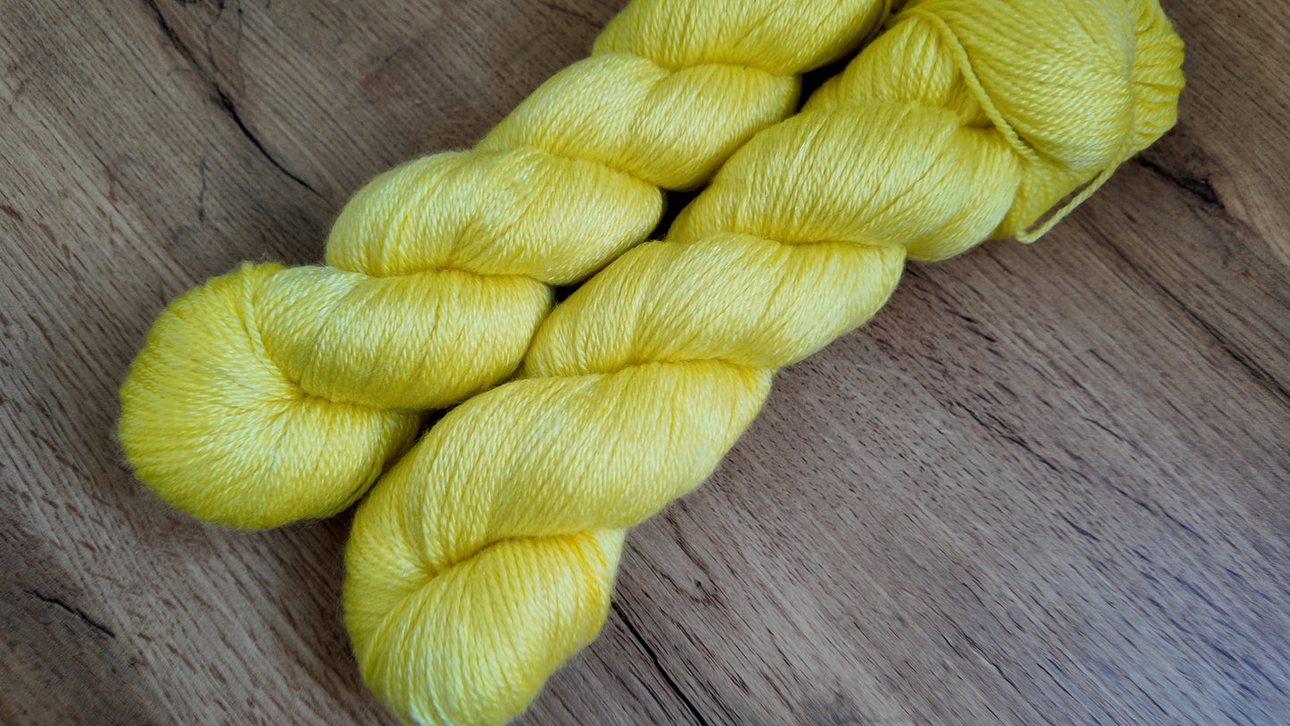 Base Eucalyptus • Banana