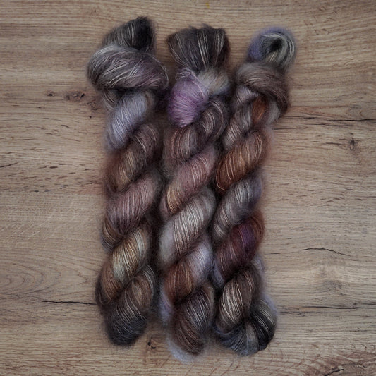 Echeveaux de Mohair teints à la main • Edition unique