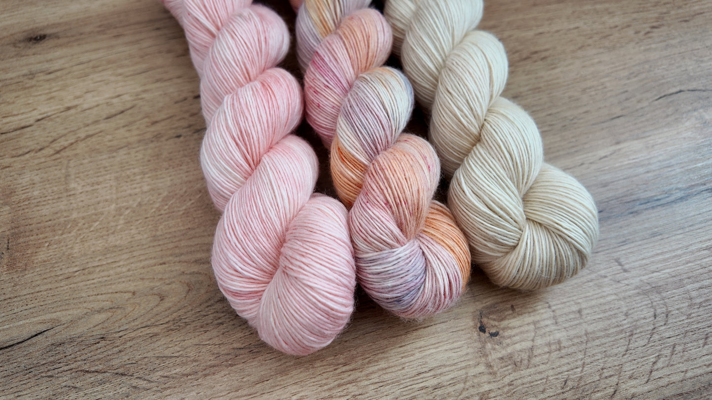Ellébore • Kit 3 écheveaux uniques